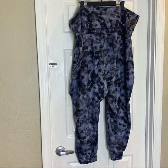 Athleta salutation Printed jogger Size 3X - Picture 2 of 10